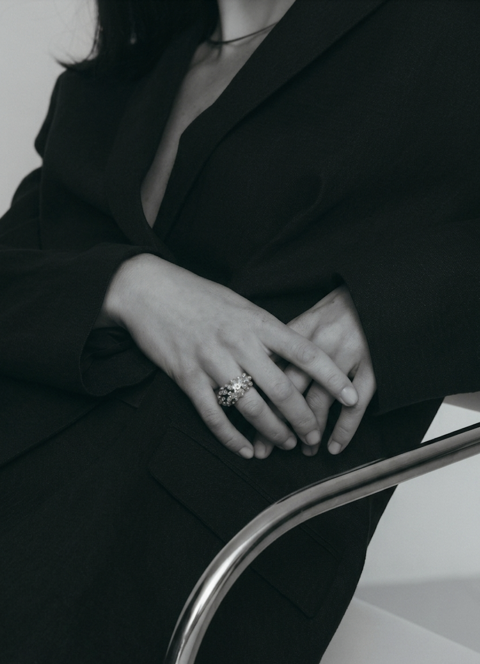 Éme Ring Black and White Gold