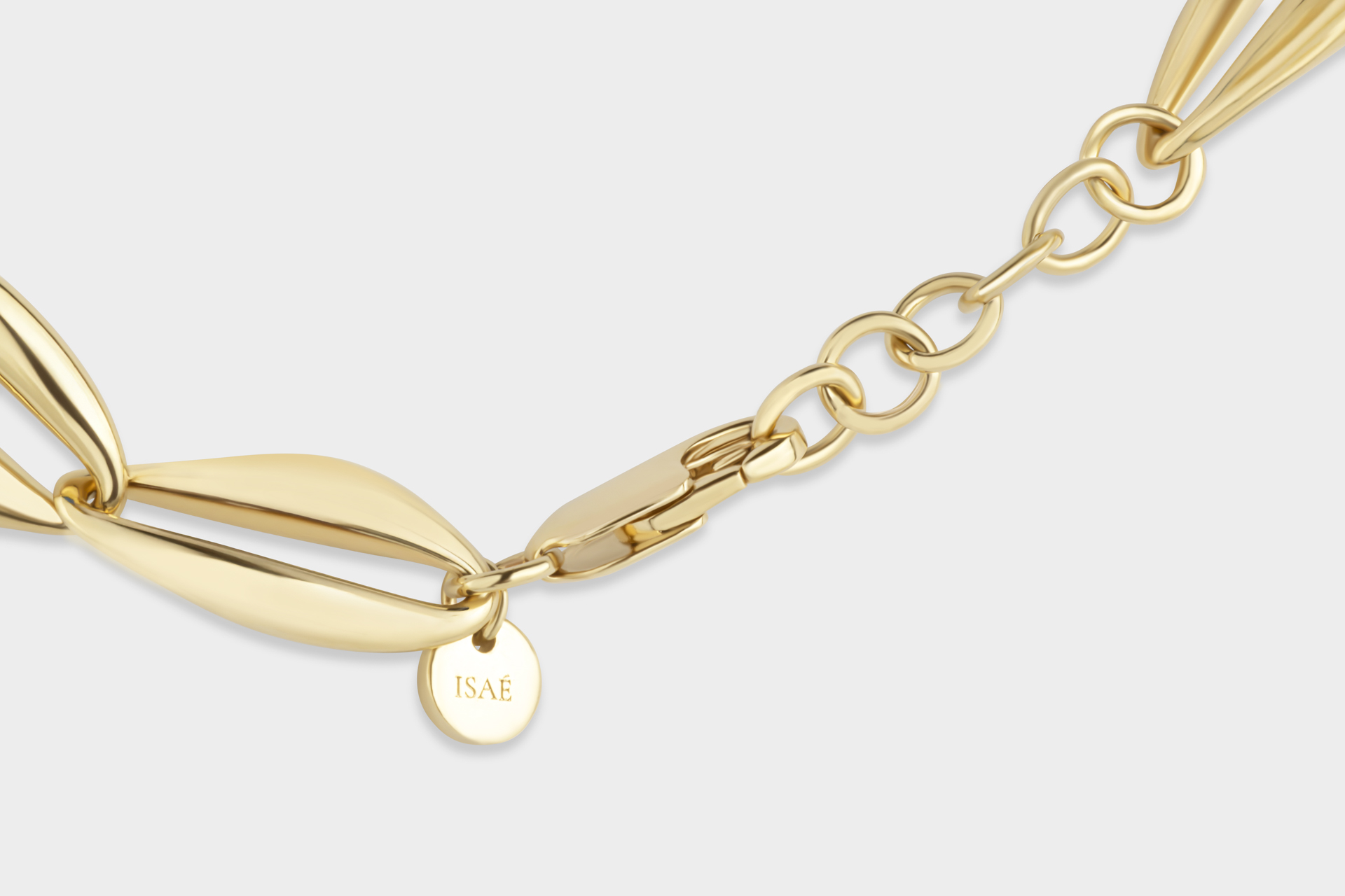 Dala closure detail bracelet